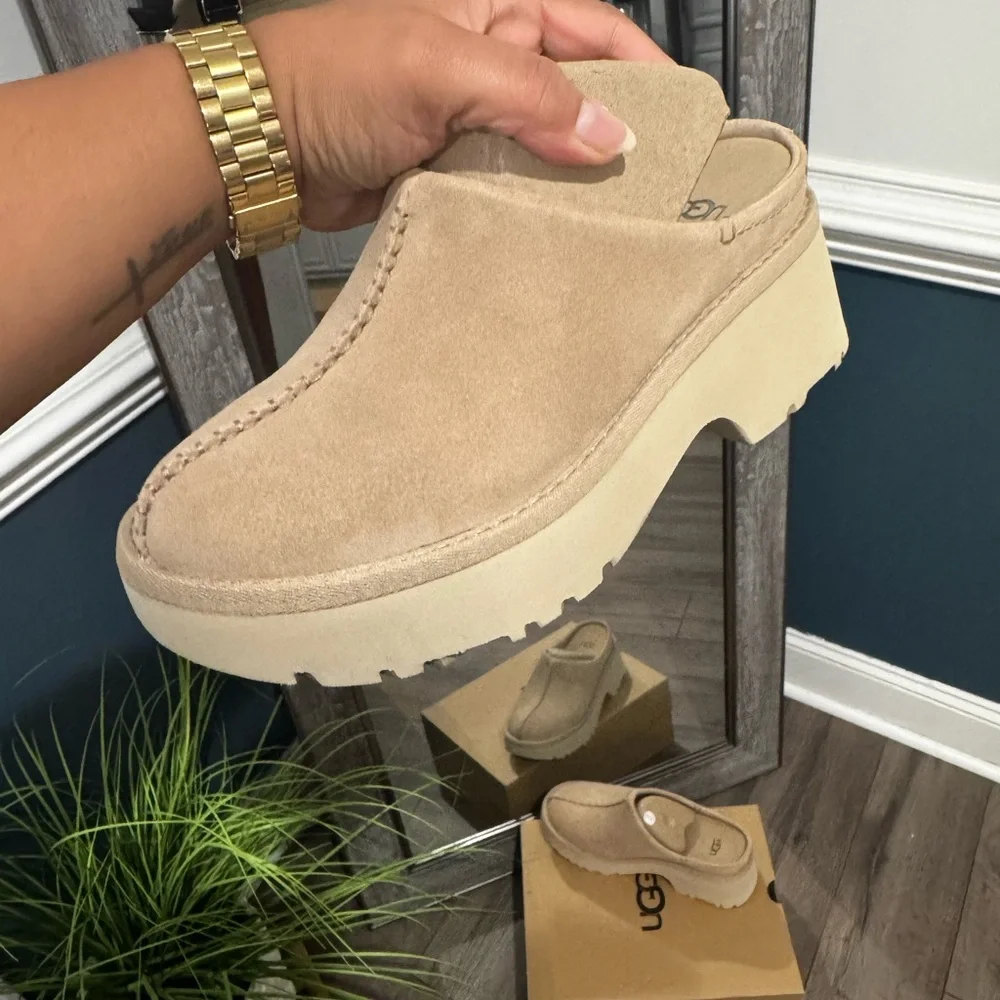UGG Beige Suede Women's Clogs - Picture 4 of 11